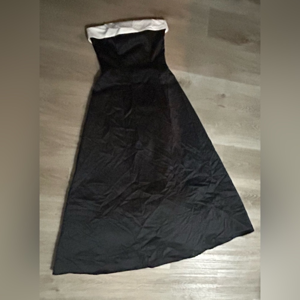 Elegant Black Evening Dress